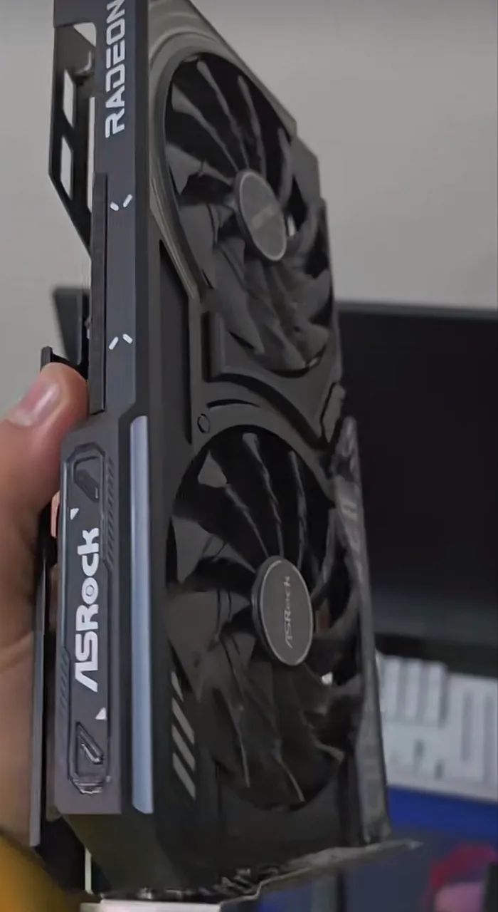 9060XT 16GB DUAL OC  - Foto 2