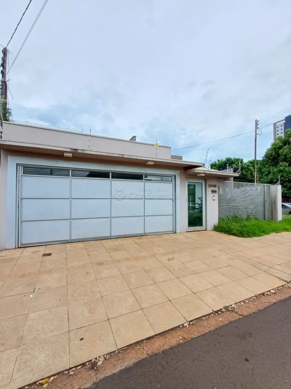 Casa Comercial para Locação em Dourados-MS