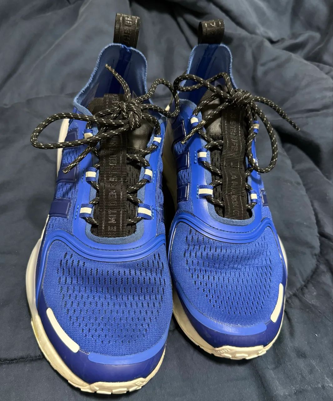 Tênis adidas 