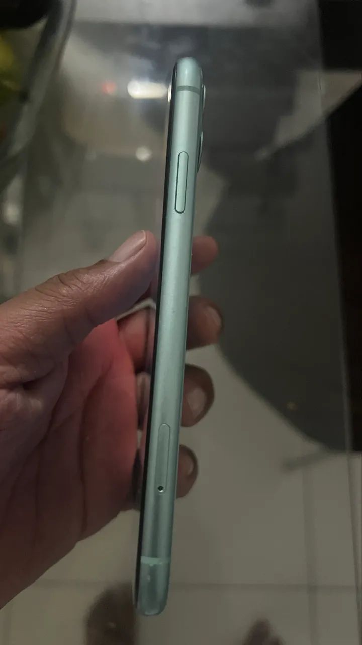 iPhone 11 64G - Foto 3