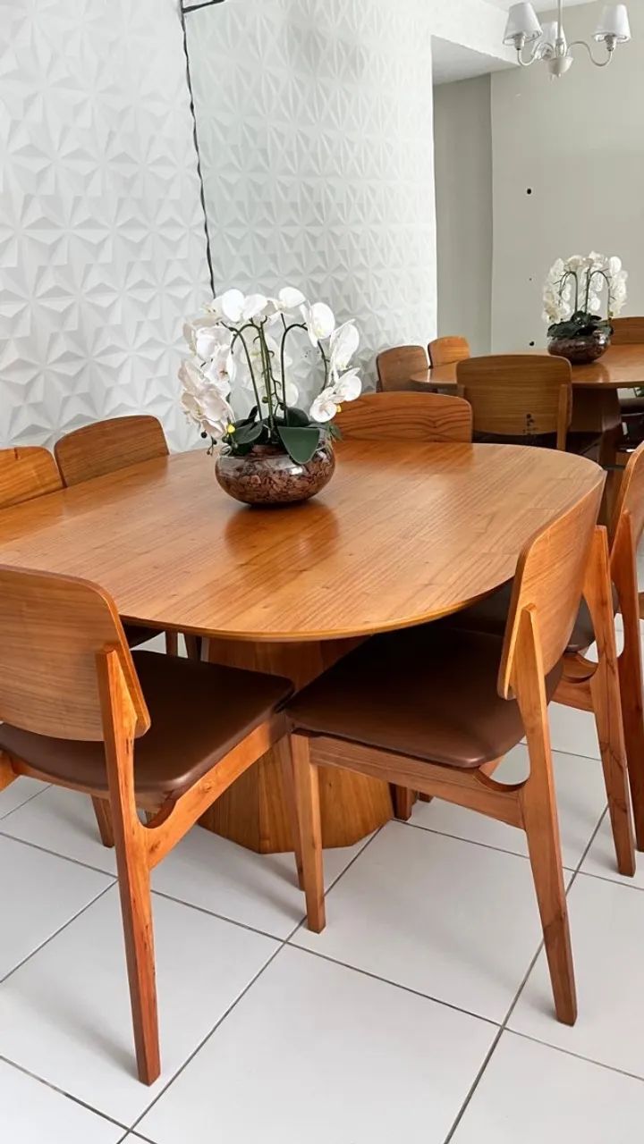 Mesa de jantar de madeira com 6 lugares - Foto 3