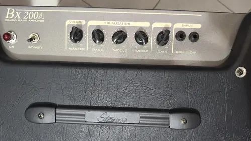 Amplificador de baixo Staner BX200A