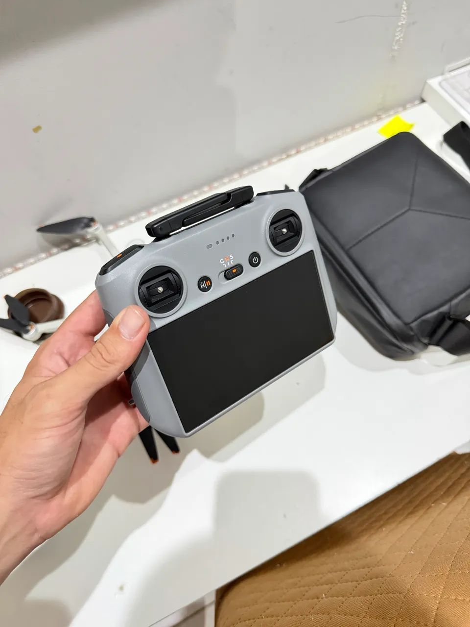 DRONE MINI 4 PRO - CONTROLE NOVO - Foto 4