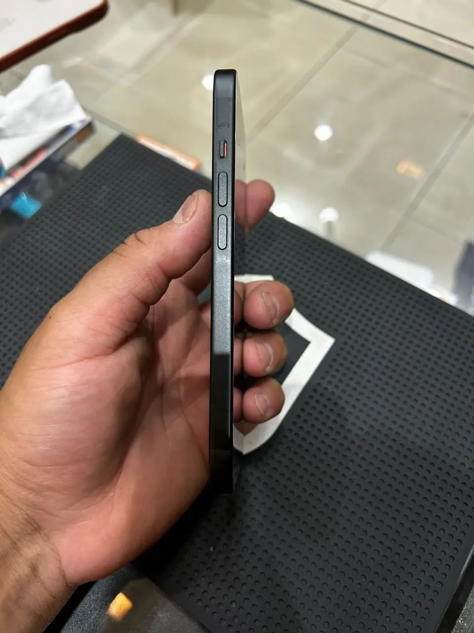 iPhone 15 - 128gb - Preto - Foto 4