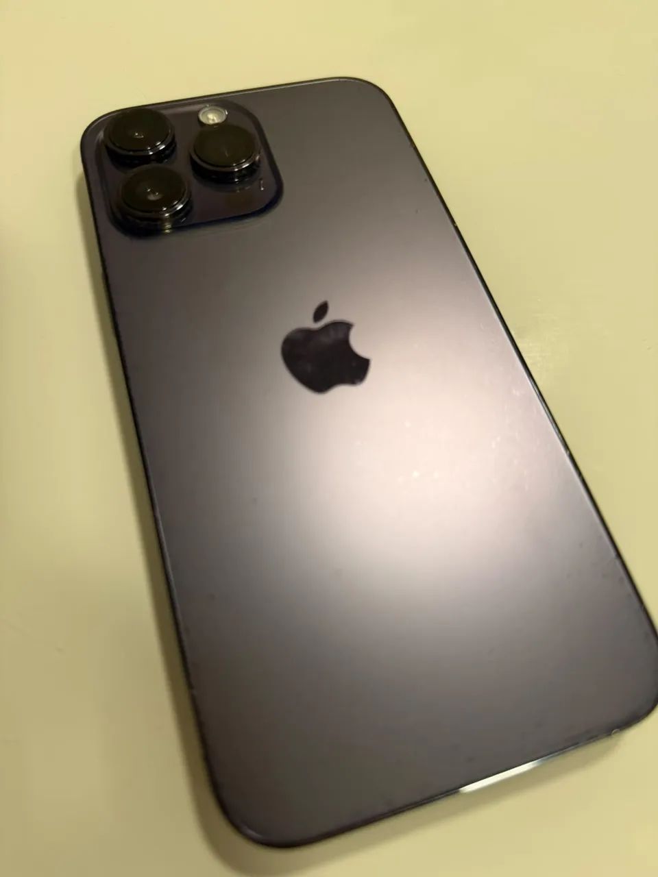 VENDO IPHONE 14 PRO MAX ROXO ? 