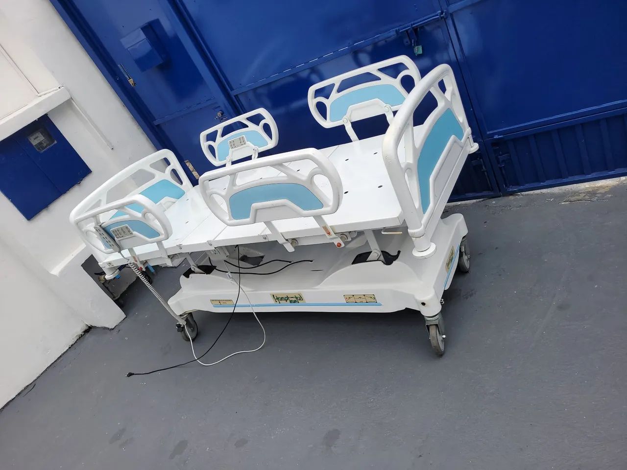 Cama hospitalar elétrica Super Luxo  - Foto 2