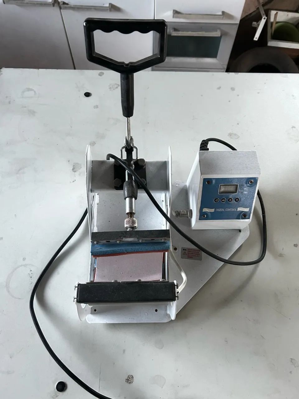 Vendo prensa térmica para canecas