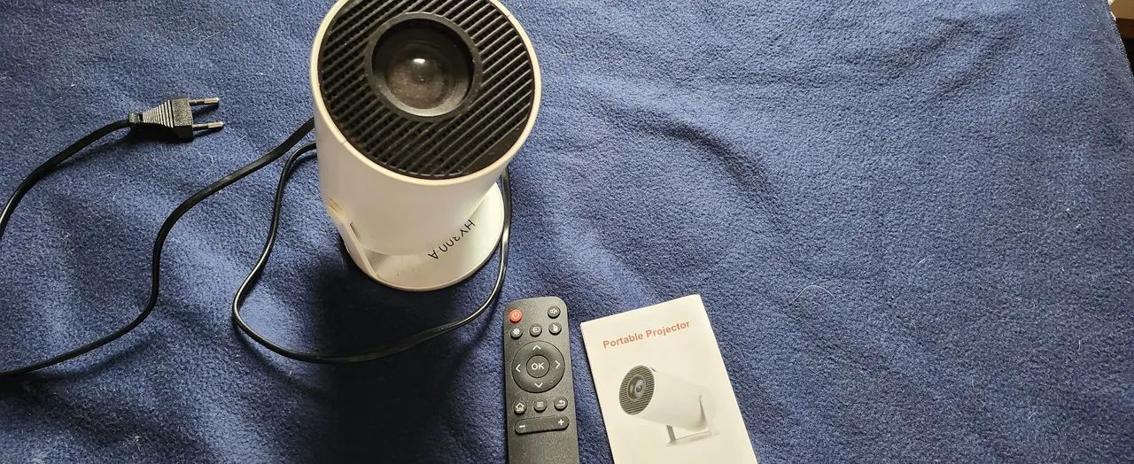 Projetor som e luz HY300A com controle  - Foto 3