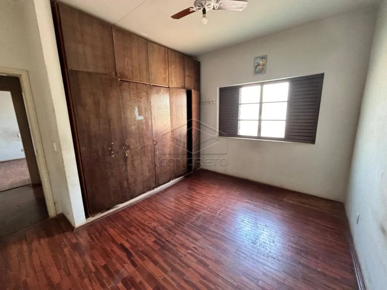 SAMAMBAIA - CASA AMPLA COM 4 DORMITÓRIOS, SENDO 2 SUITES - Foto 4