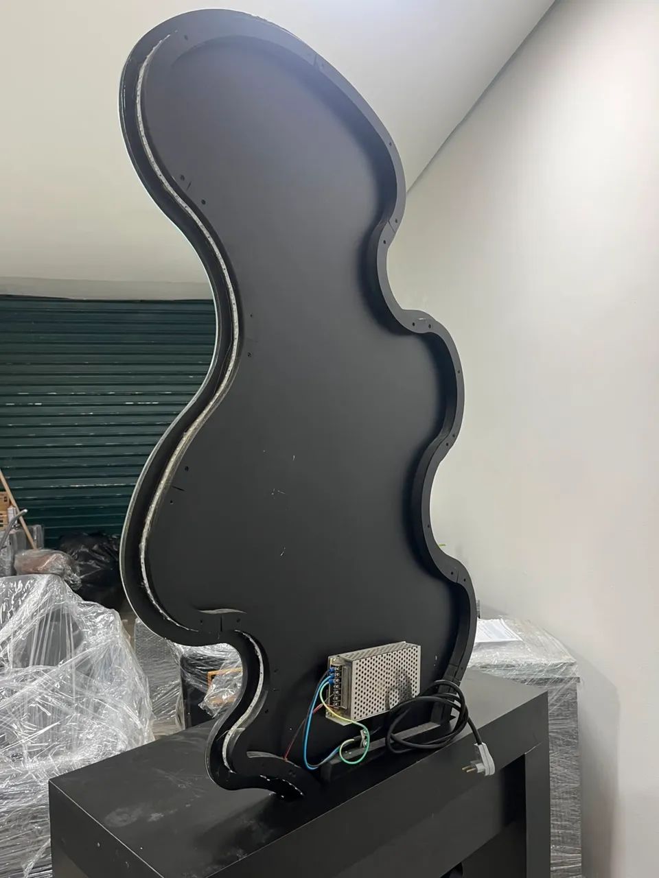 Bancada para cabeleireiro MARCA FERRANTE espelho com led   - Foto 2