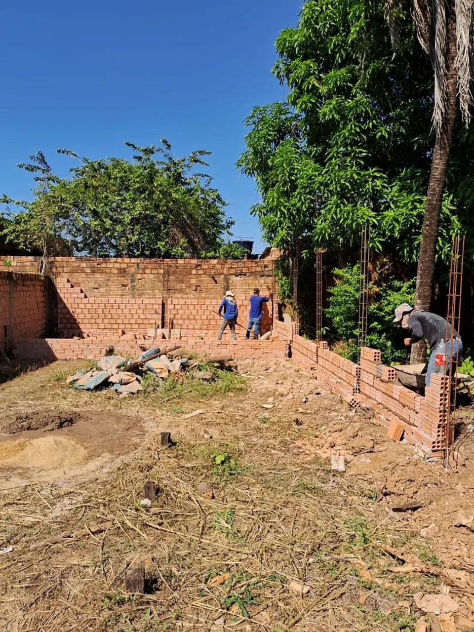 Terreno à Venda. informação */ * - Foto 2