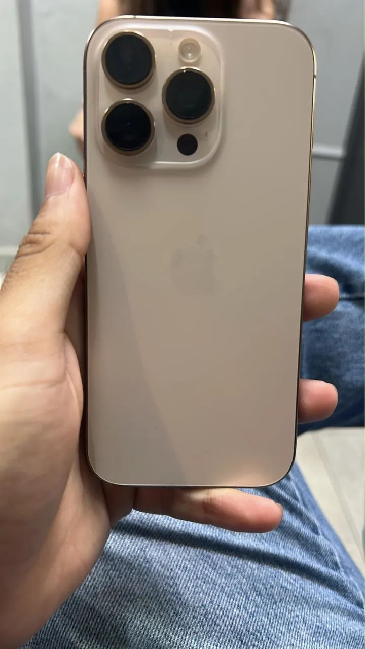 iPhone 16 pro  - Foto 2