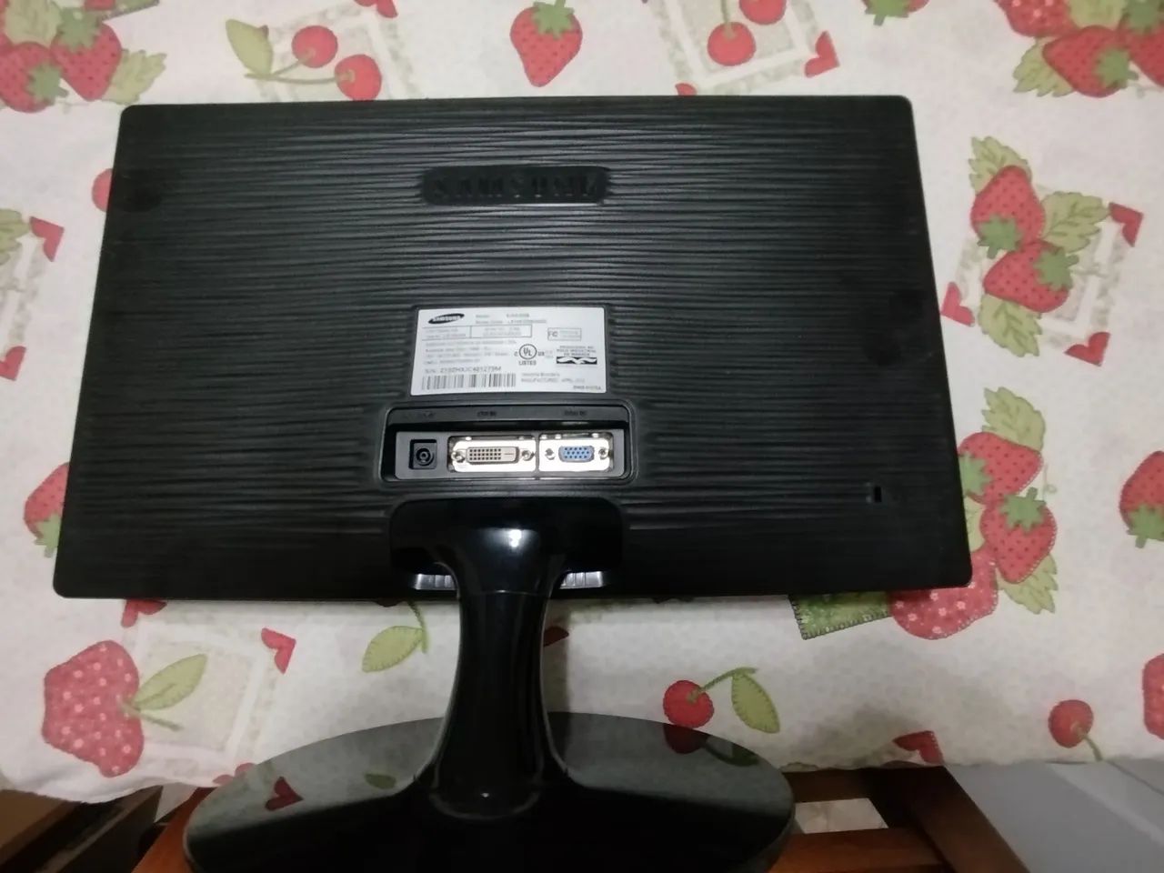 Excelente Monitor Samsung 19 polegadas  - Foto 3