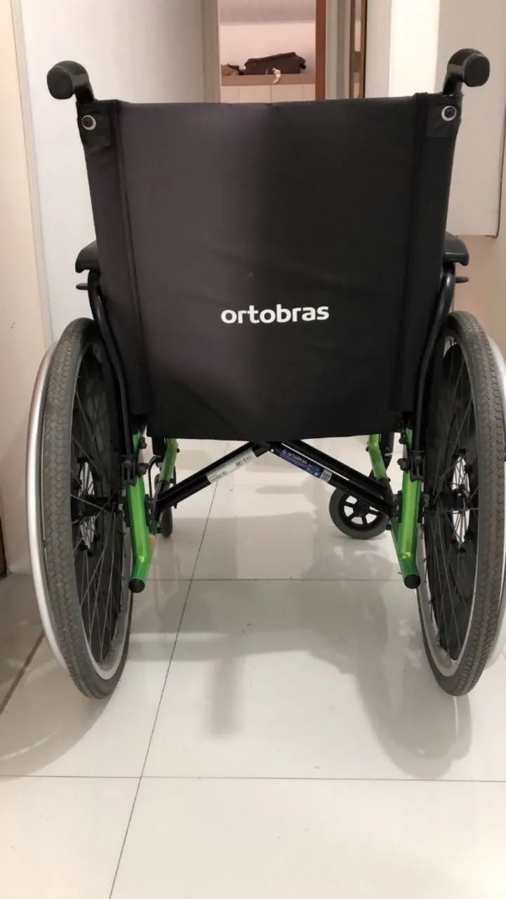 Cadeira de rodas  - Foto 2