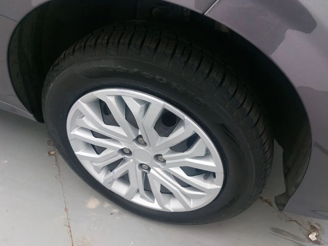 Fiat Cronos DRIVE 1.3 8V Flex, foto 13 de 18