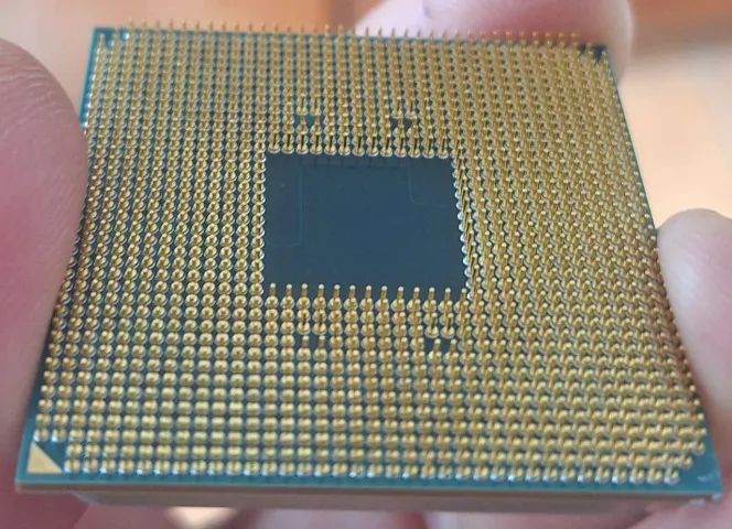 Processador Ryzen 3 3200G com Cooler e Caixa - Foto 2