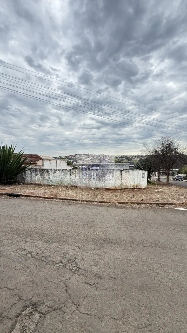 Terreno de esquina - Foto 2