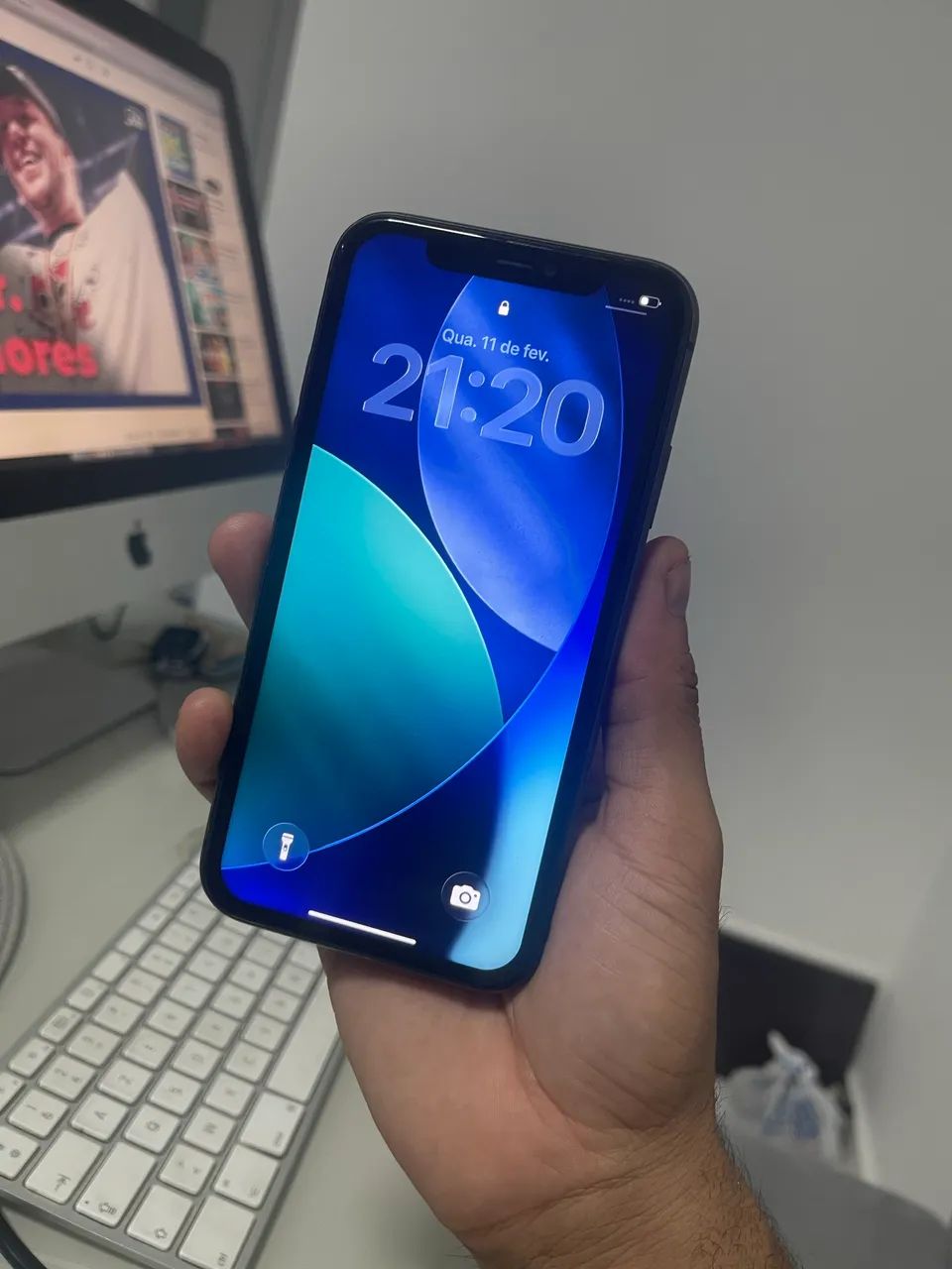 iPhone 11 64GB PRETO 