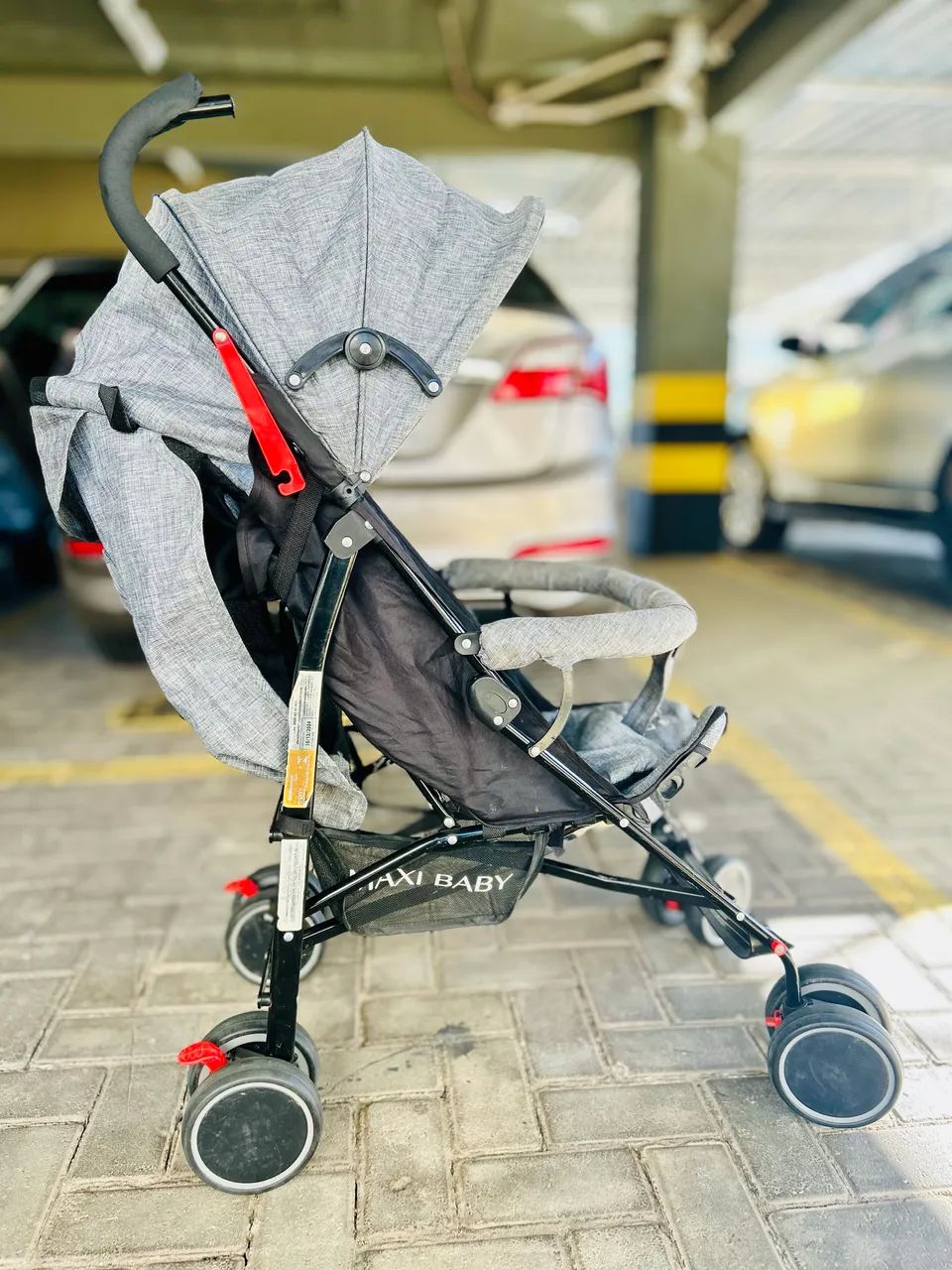 Carrinho de bebê - Guarda Chuva  - Foto 2