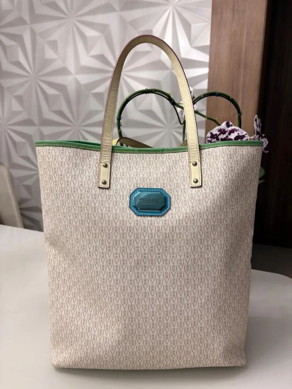 Bolsa Victor Hugo original usada - Foto 5
