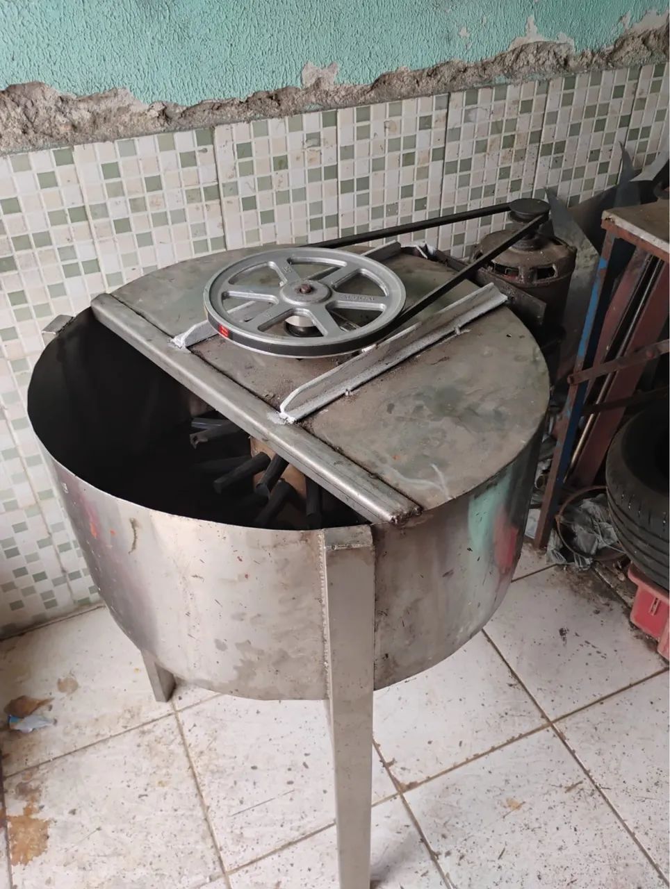 Máquina de pelar frango  - Foto 2