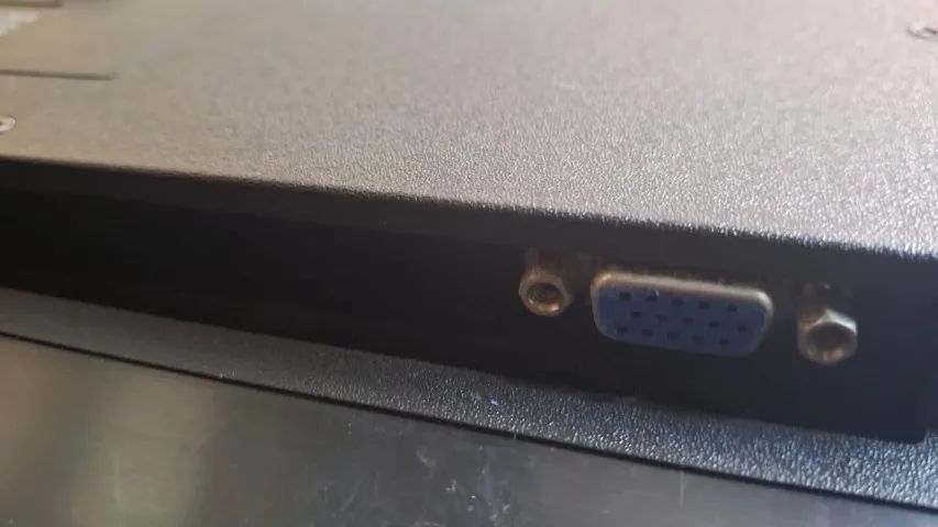 Monitor VGA Semp Toshiba - Foto 2