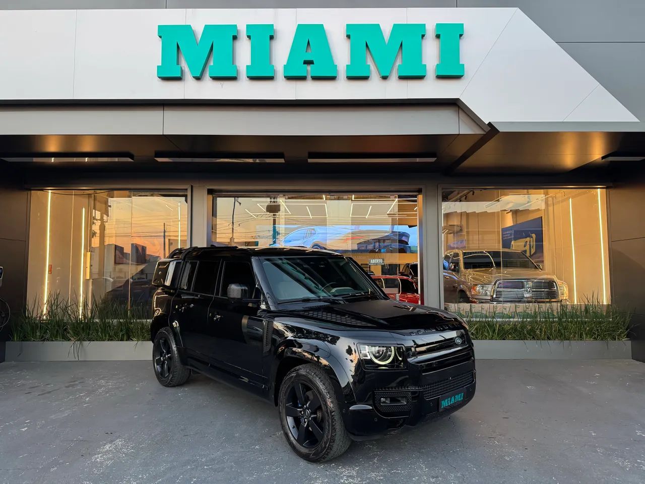 Land Rover Defender Defender 110 2.0 Turbo HSE Si4 Aut. 2022