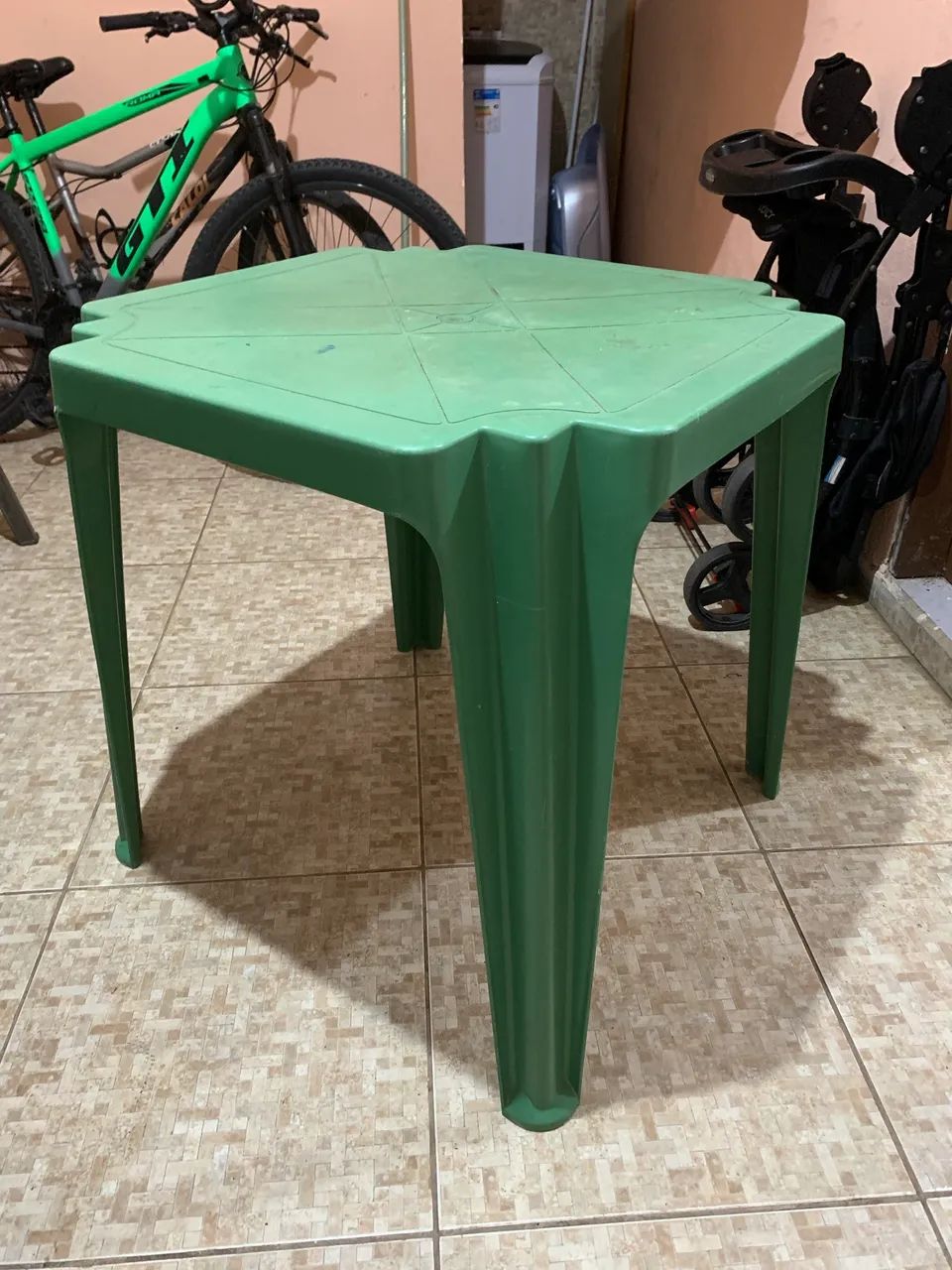 Mesa de plástico 