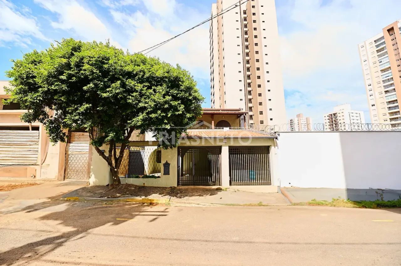 Casa para locação e venda no Jardim Elite