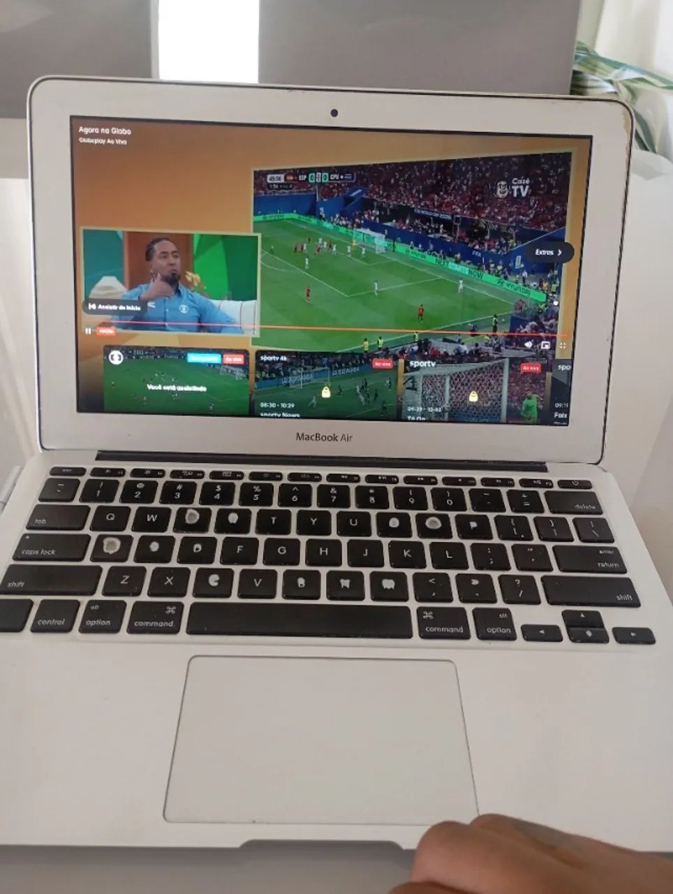 Macbook Air, modelo A1370, ano 2011  - Foto 2