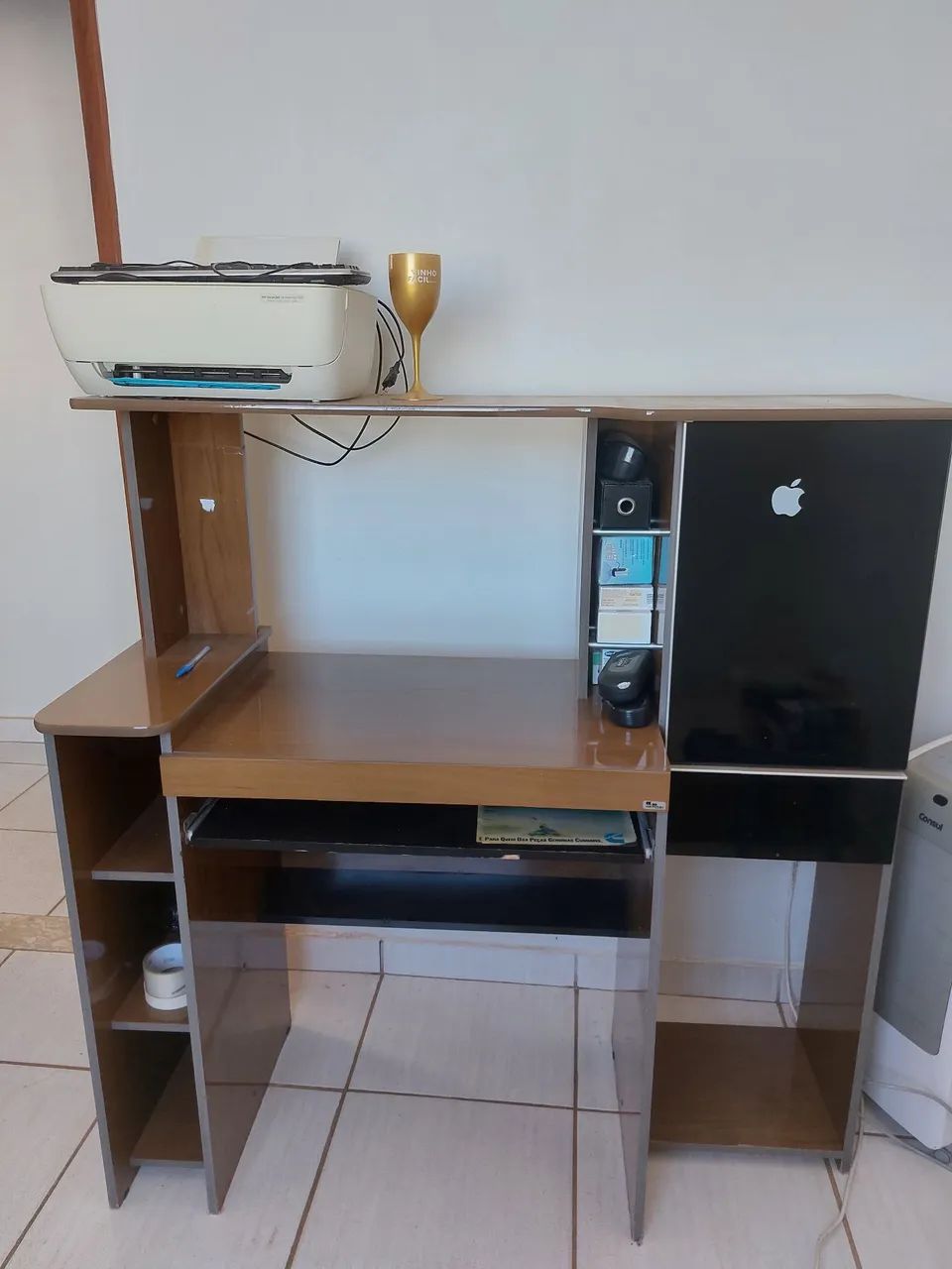 Mesa escrivaninha 