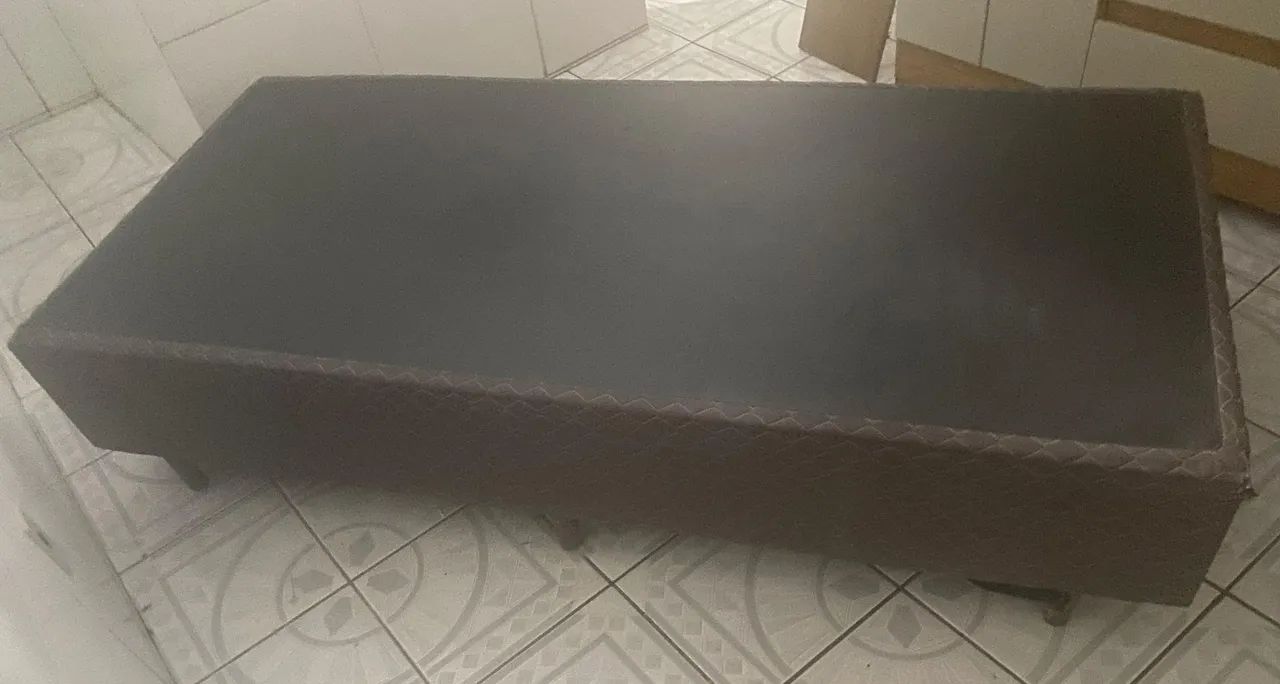Base de cama de solteiro 