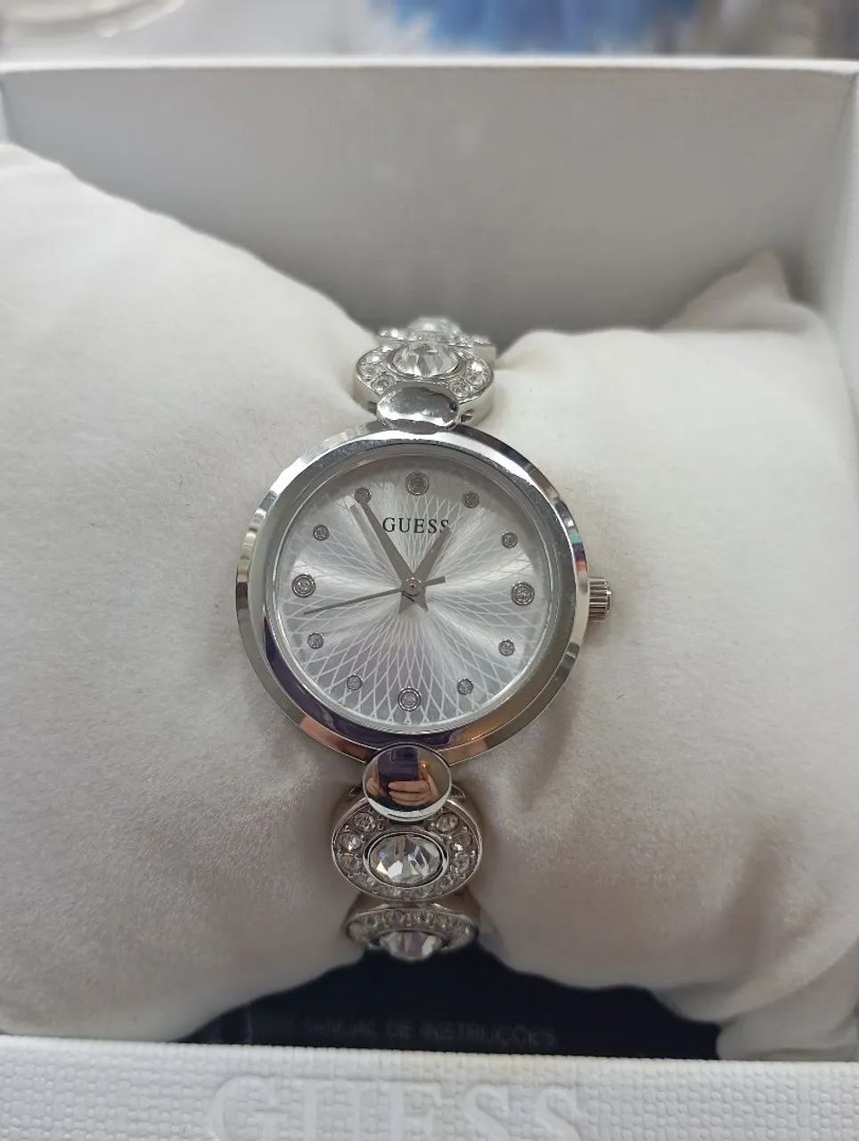 Relógio Guess Feminino - R$700,00