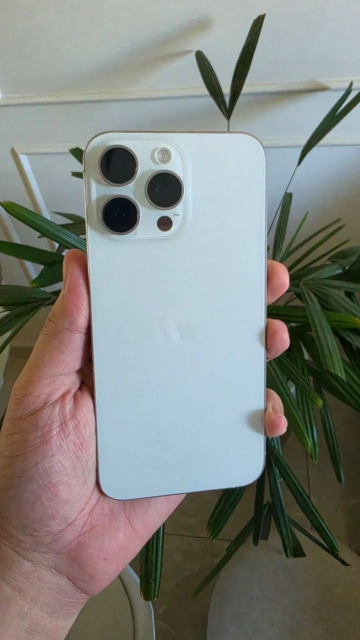 iPhone 15 Pro Max 1tb - Foto 2