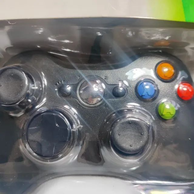 Controle para Xbox/PC com fio.