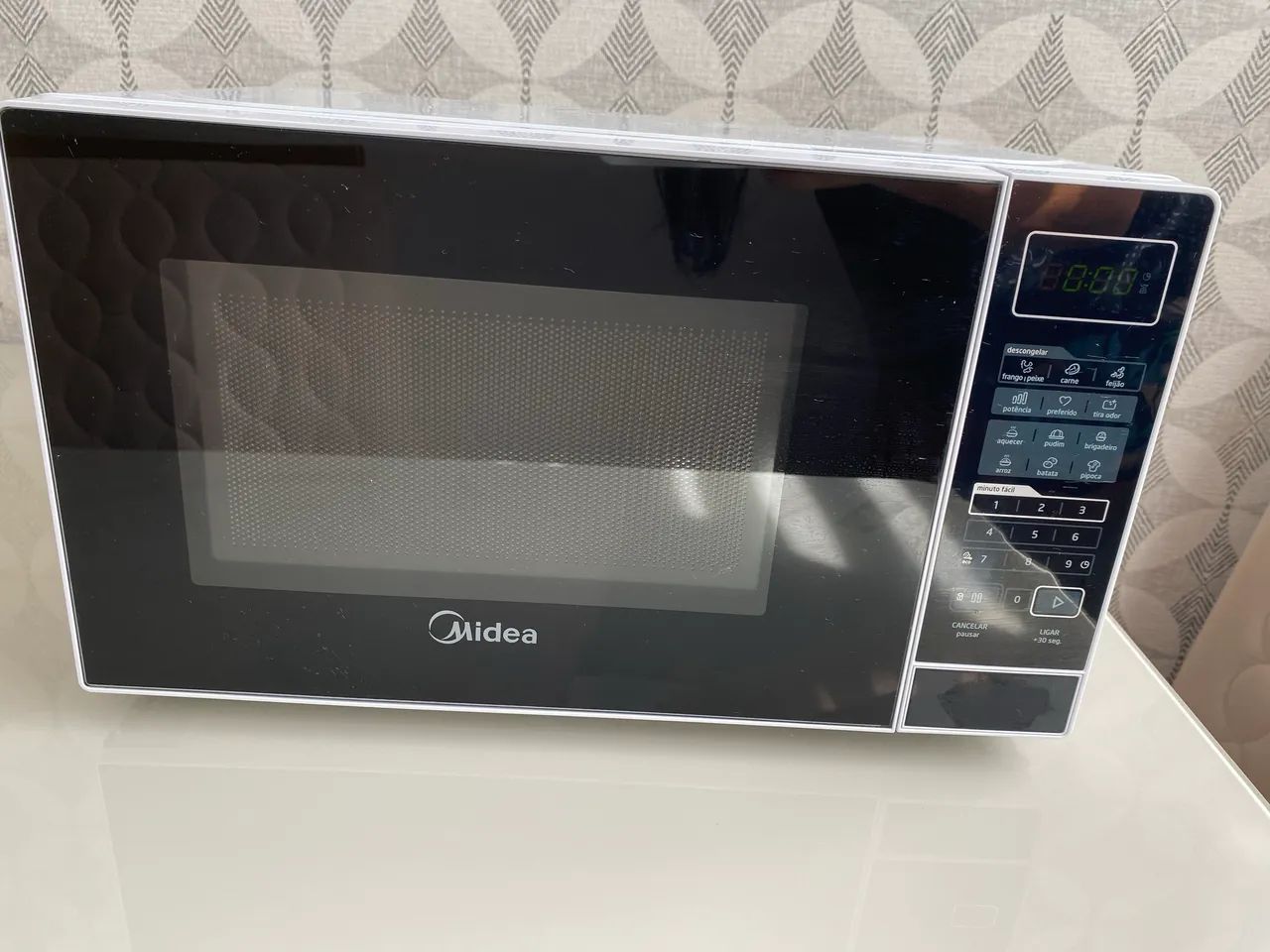 Microondas Midea 20 Litros ainda no PLÁSTICO - Entrego ! - Foto 4