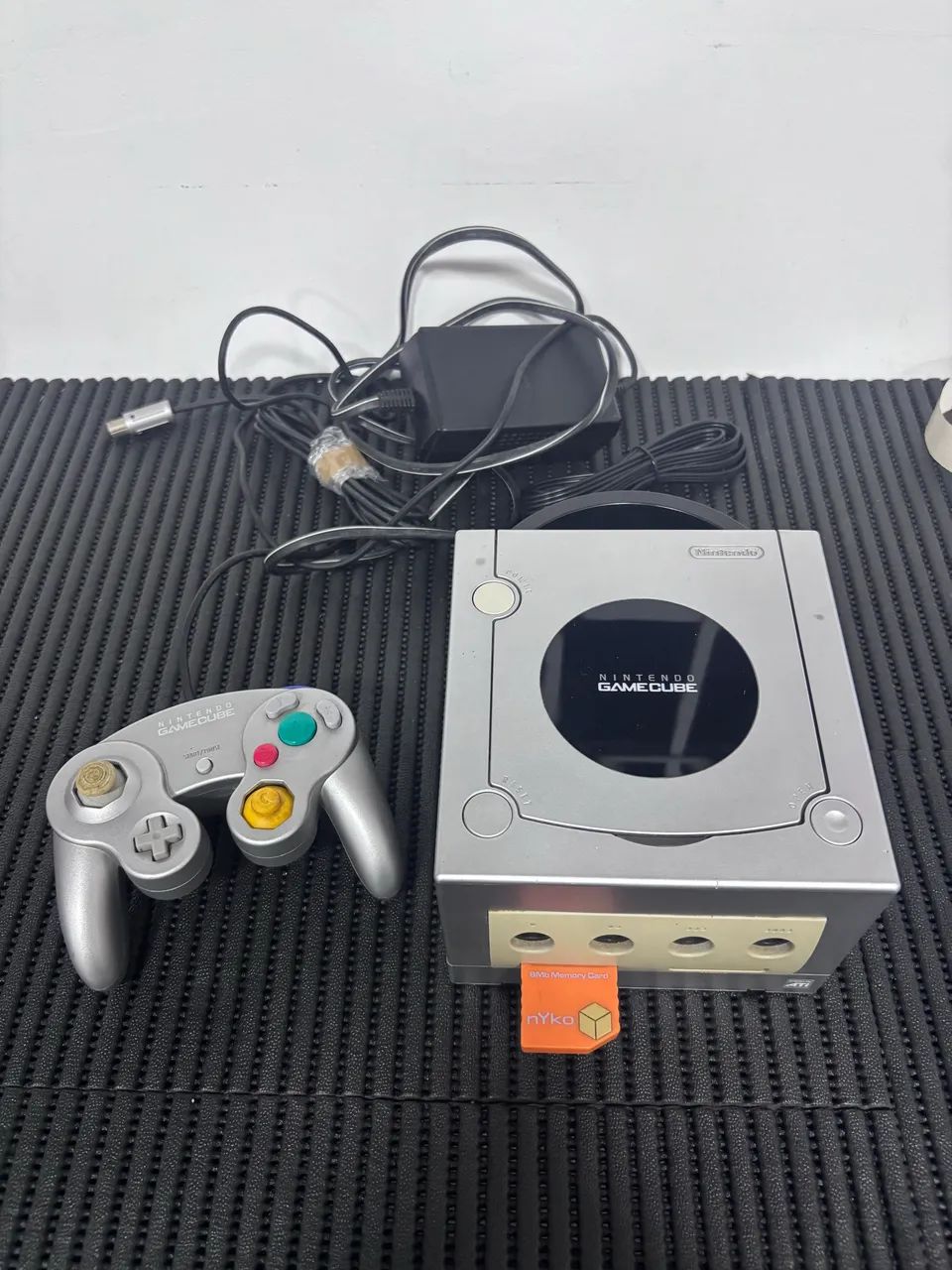 Game cube com leitor 