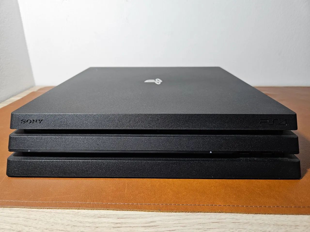 Ps4 Pro 1TB - Foto 4