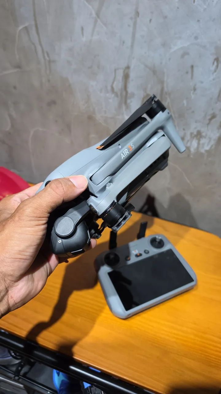 DJI AIR 3S com controle RC2 - Foto 3