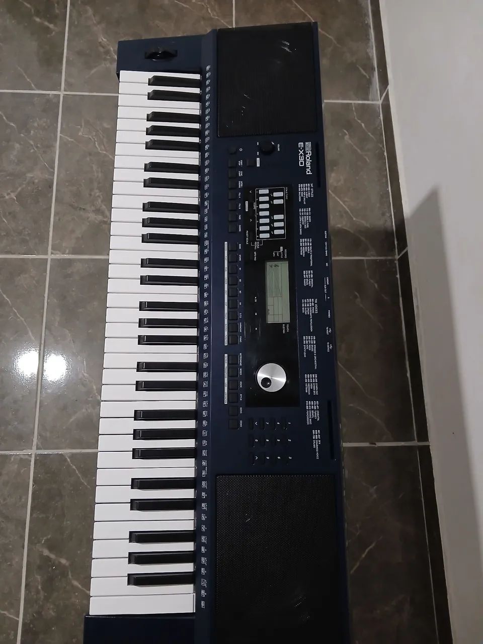 Teclado roland E-X30 - Foto 3