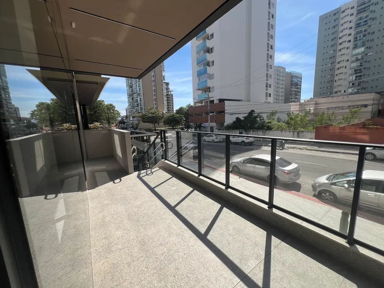 loja em predio novo em itaparica - Foto 2