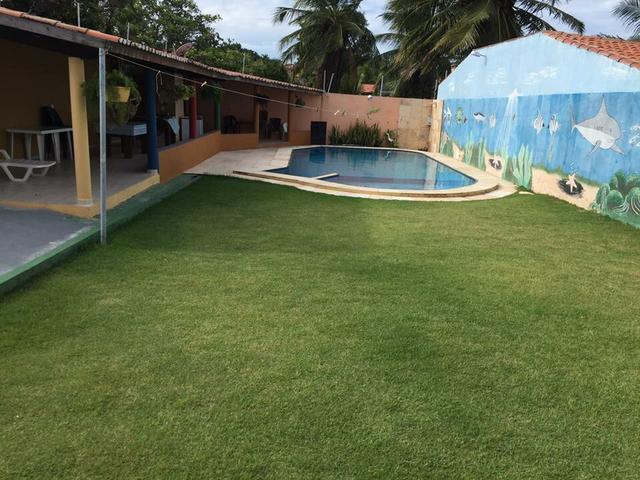 Casa 5 suítes - piscina com bar molhado, toda mobiliada - Foto 5