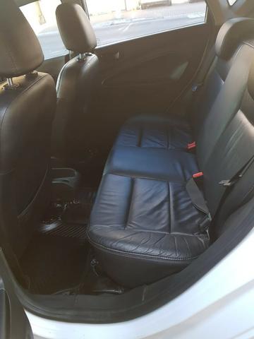 Ford Fiesta - Foto 10