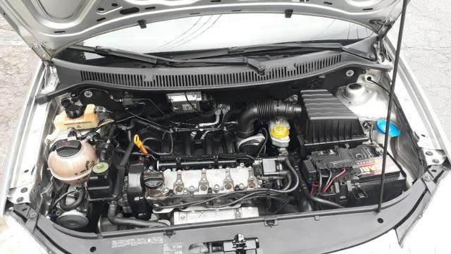 Volkswagen Polo 1.6 Vht Total Flex I-motion 5p - Foto 13