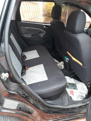 Fiesta Sedan 2010 Completo