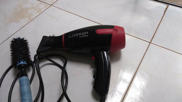Secador escova rotativa tudo por 150