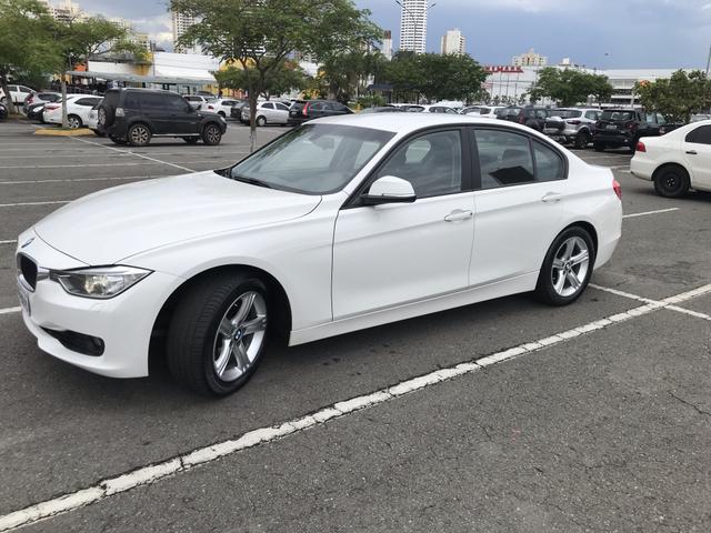 BMW 320i - Foto 4