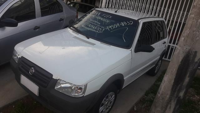 Fiat / Uno Way 2011 ( muito bem conservado )