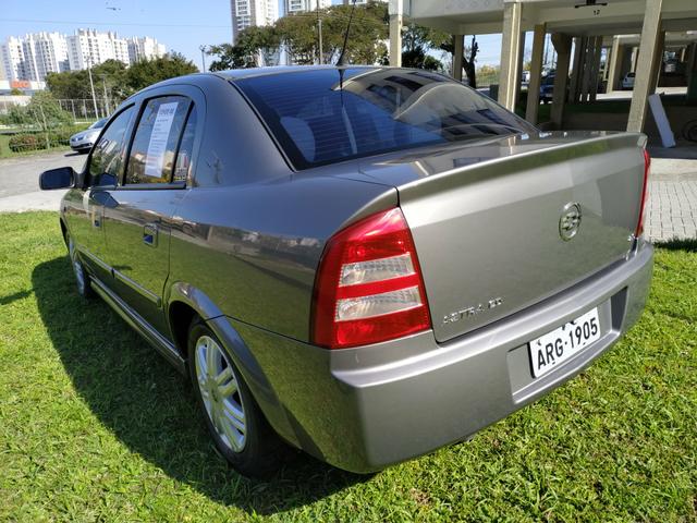 Astra 1.8 2004 Completo - Único Dono - Foto 6