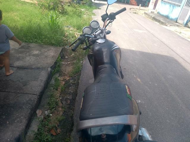 Suzuki YES 125 - Foto 3